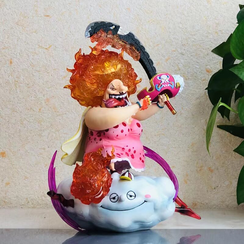 One Piece Big Mom Charlotte Linlin Figure